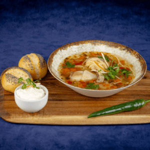 CIORBĂ DE PUI (100/300 gr)