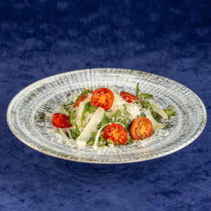 SALATA DE RUCOLA CU ROSII CHERRY SI PARMEZAN (250gr)